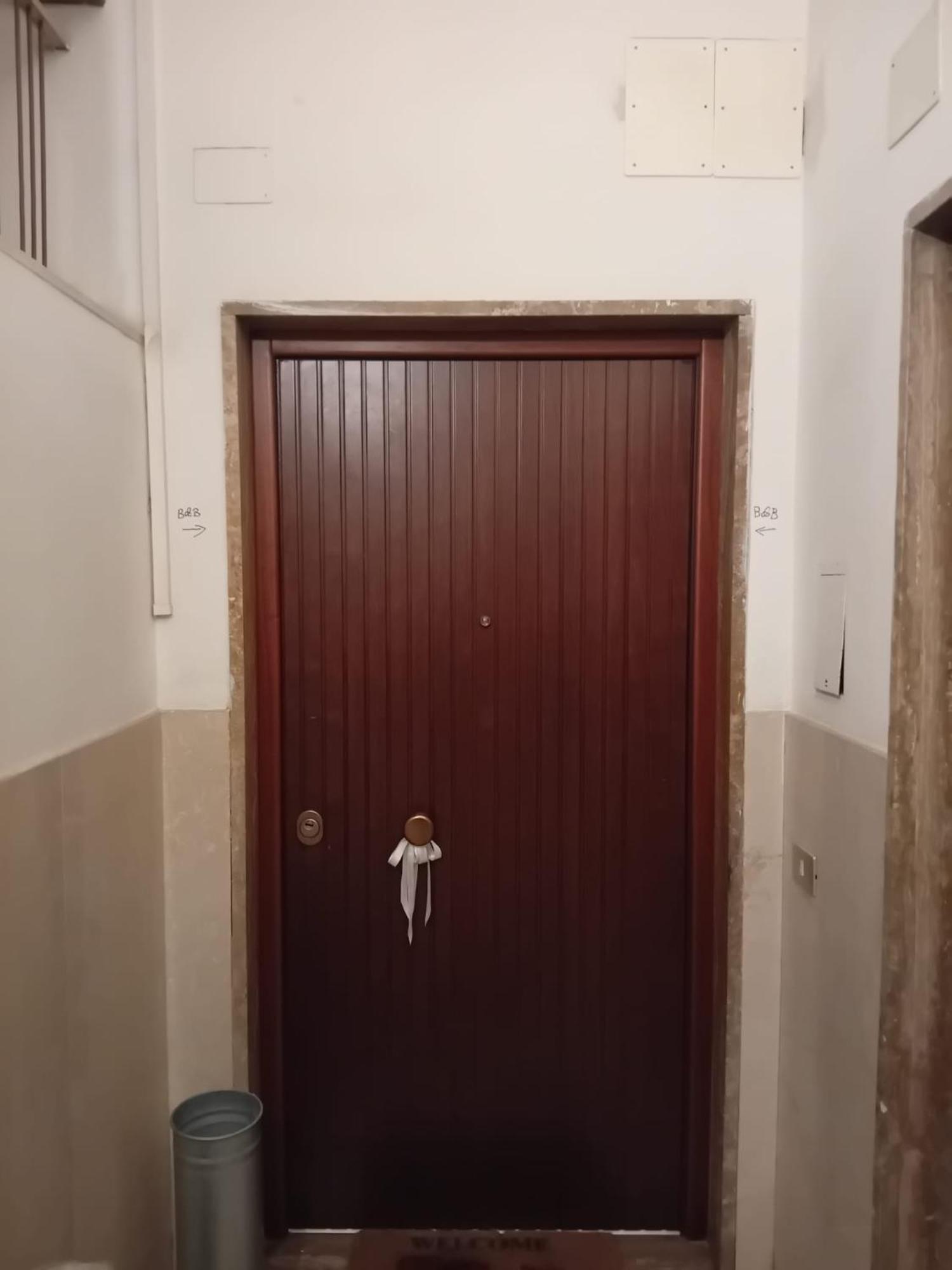 Appartamento Incantevole Con Patio フィレンツェ エクステリア 写真